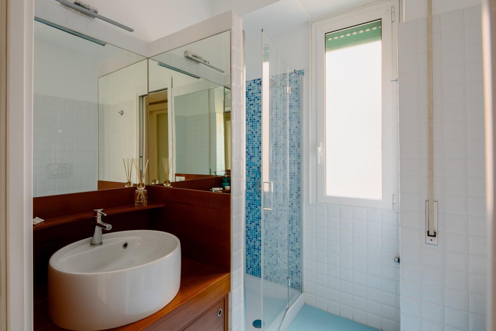 Marble Luxury San Giovanni Apartment Rom